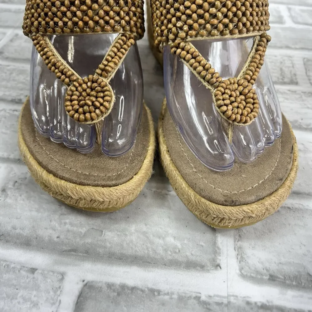 Candie’s Paxsha Women's Size 9 Natural Beaded Thong Wedge Sandals